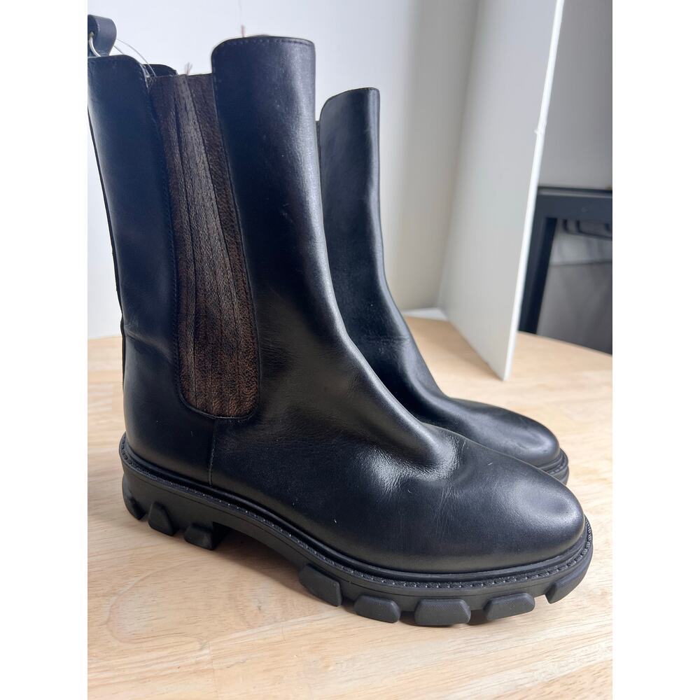 Michael Kors Leather Boots Black Lug Sole Pull-On Women’s 6 NWOB - Picture 9 of 9